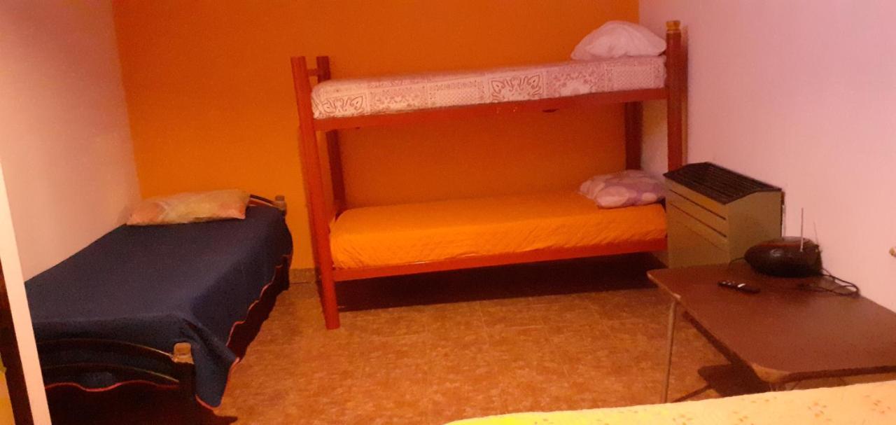 Hostel El Viajante Los Antiguos Extérieur photo